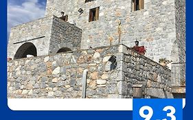 Πύργος παραδοσιακός με μαγευτική θέα